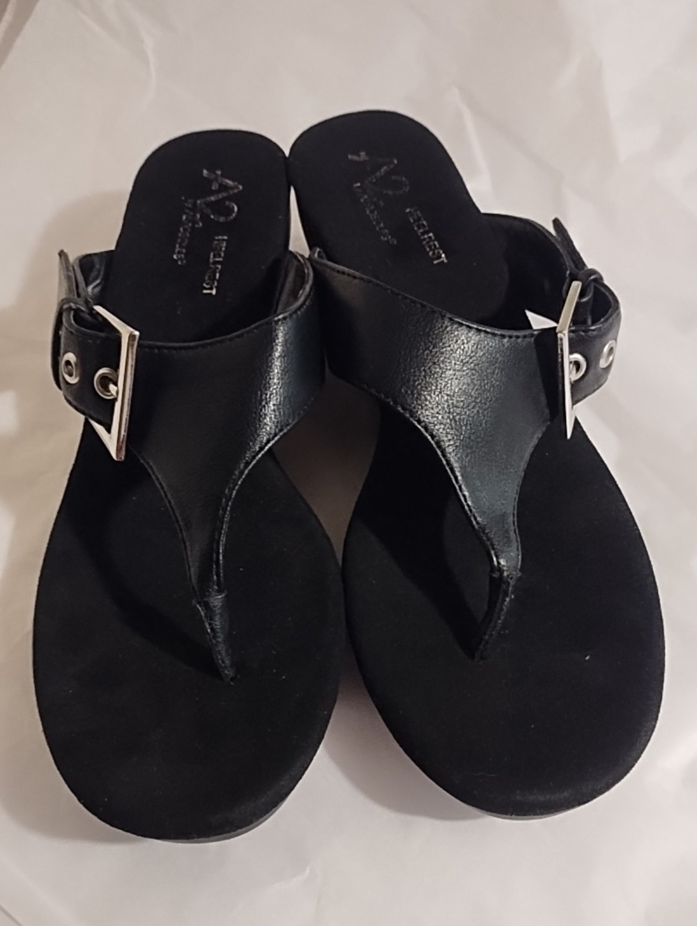A2 By Aerosoles Black Thong Sandals with Silver Buckles Size 9 VGC. Super Comfy.